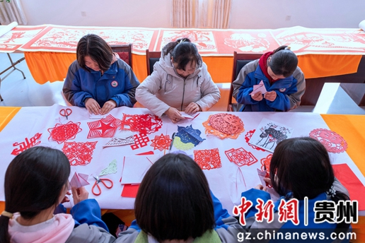 貴州道真：非遺藝術(shù)指尖傳承有序