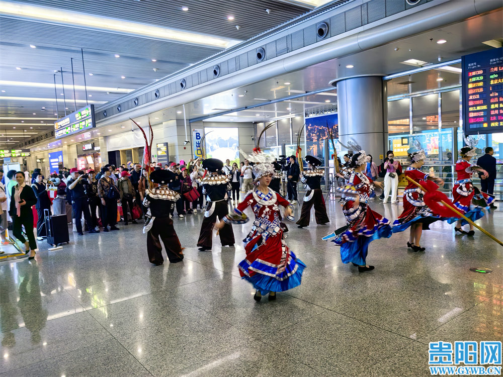 貴陽(yáng)舉行“520”文商旅寵粉日活動(dòng)