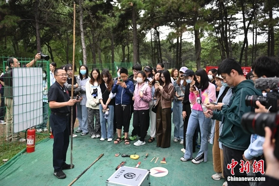 北京：圓明園考古工地迎來(lái)公眾開(kāi)放日