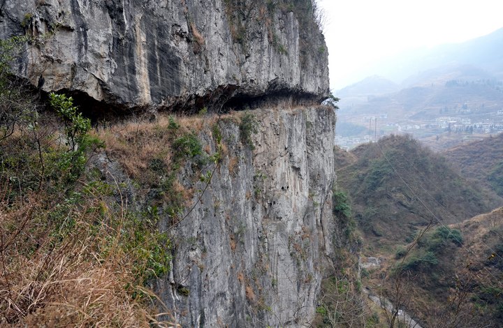 納雍縣曙光鎮(zhèn)漁塘村，躍進(jìn)大溝一角 。 楊英 攝.jpg