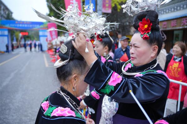 激情競速 歡樂奔跑！2023貴州環(huán)雷公山馬拉松圓滿落幕