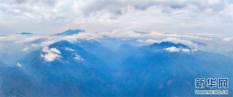 探秘冬日梵凈山