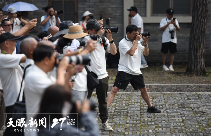 200余名貴州攝影人共赴“青春之約”